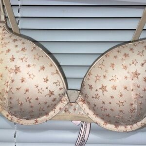 Victoria’s Secret Star Patterned Cream Bra